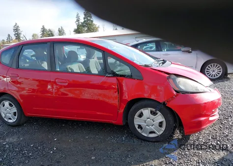 2013 Honda Fit from USA, damaged, VIN JHMGE8H33DC080295